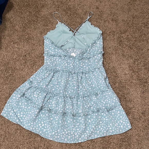 Floral Spring Dress - Picture 2 of 3